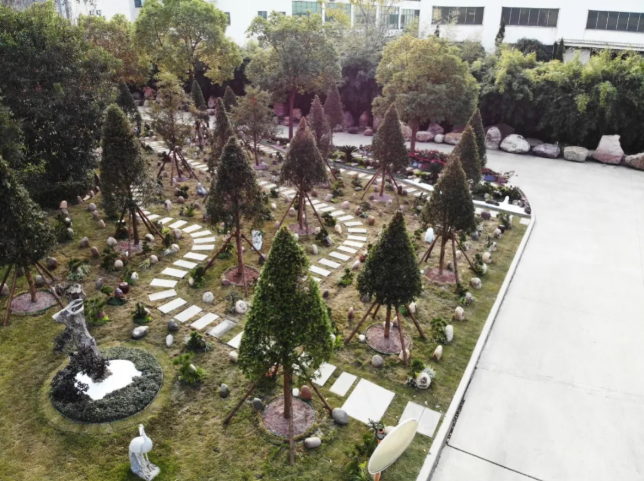 <b>博天堂918积极索求绿色生态殡葬, 林地葬受关注</b>